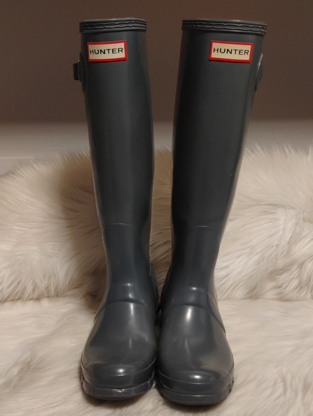 (C-76) Hunter Tall High Gloss Rain Boots In Grey Sz.7